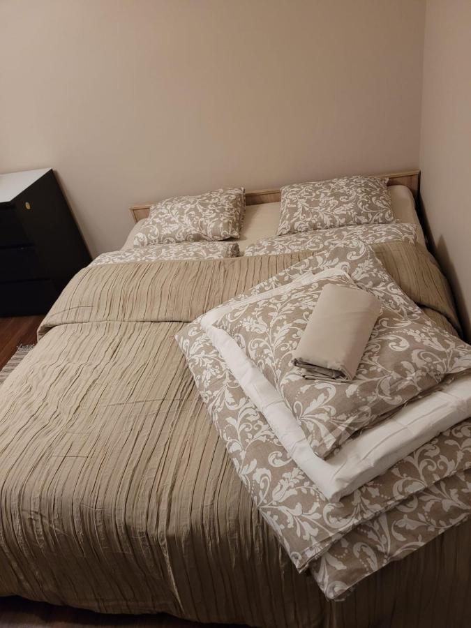 Apartament Lodz Apartment Ngoại thất bức ảnh